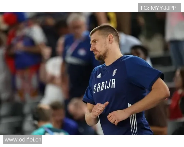 约基奇半场狂揽13分10板9助攻展现统治力正负值高达16助球队领先