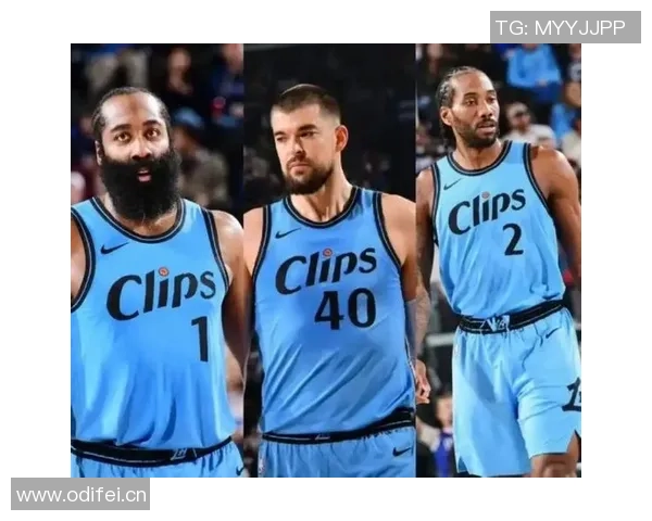 快船迎战骑士小卡复出首发搭档哈登科林斯祖巴茨邓恩全力争胜